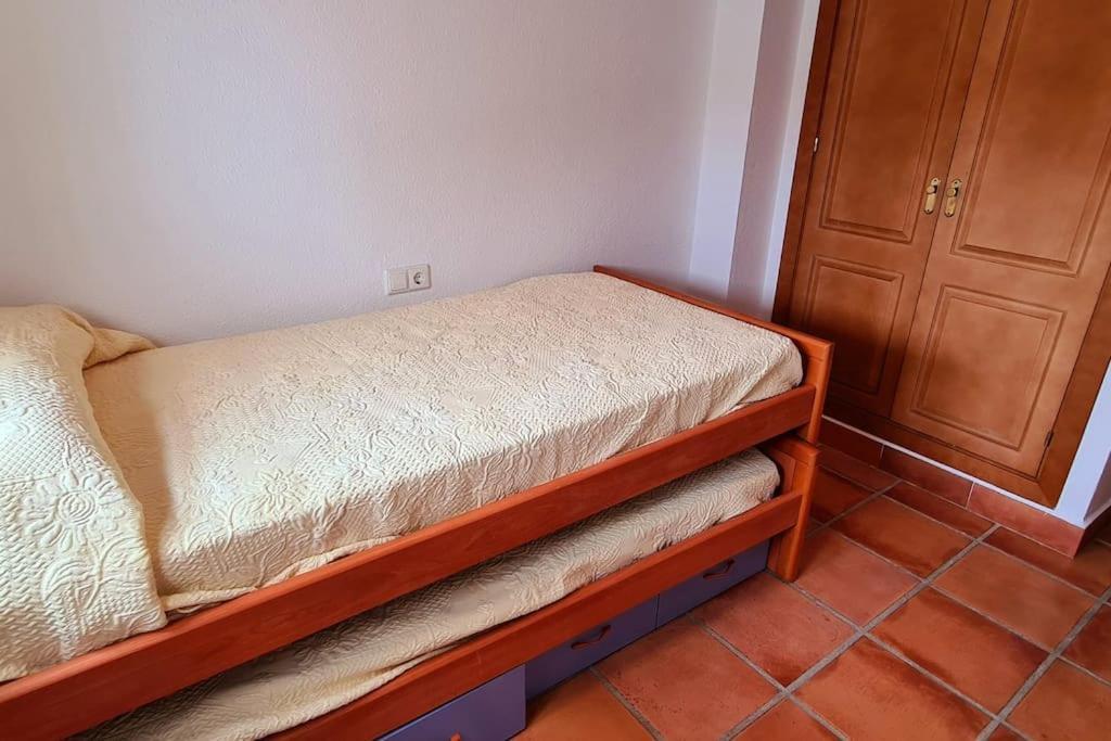 Atico Duplex Con Vistas Al Mar En סהרה דה לוס אטונס מראה חיצוני תמונה